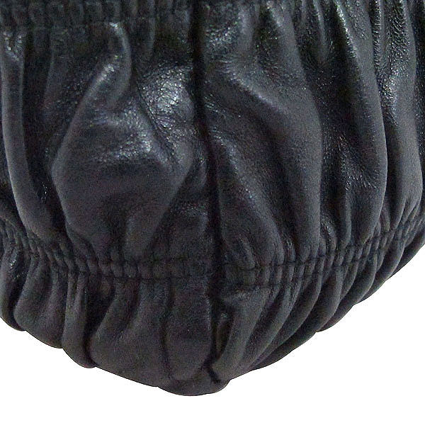 Prada(�����) B4695C NAPPA GAUFRE NERO ����Ų ���� ������ ���� ����ΰ� ü�� ����� [��õ ������] �̹���5 - ���̺��� �߰���ǰ
