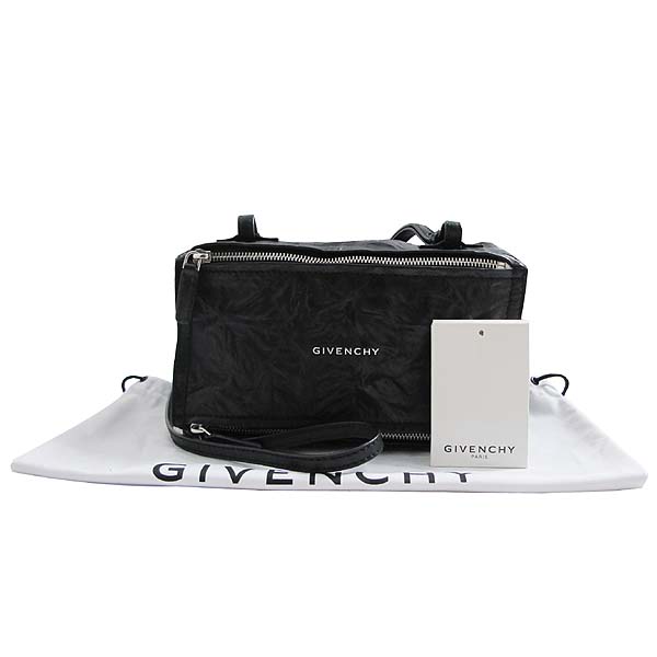 ����� �ǵ��� �̴� ũ�ν��� 