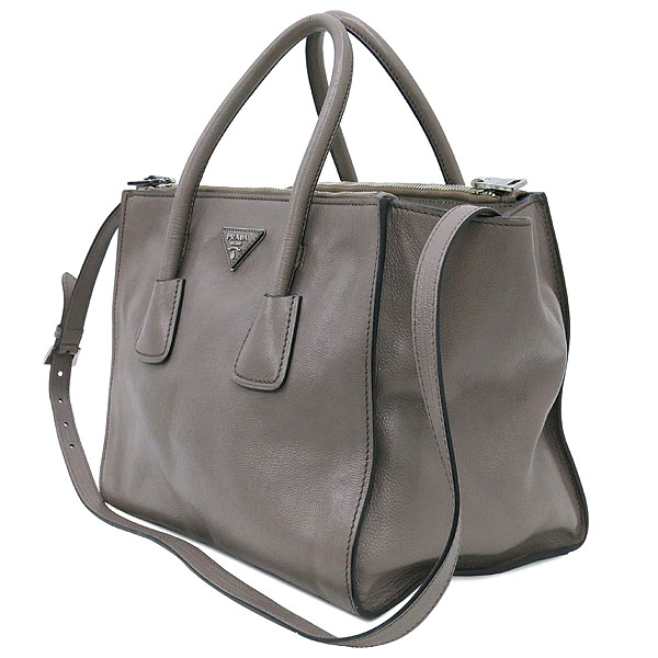 Prada(�����) GLACE CALF ���� �ΰ� ���� ������ ������ ��Ʈ�� + ��� ��Ʈ�� 2WAY �̹���2 - ���̺��� �߰���ǰ