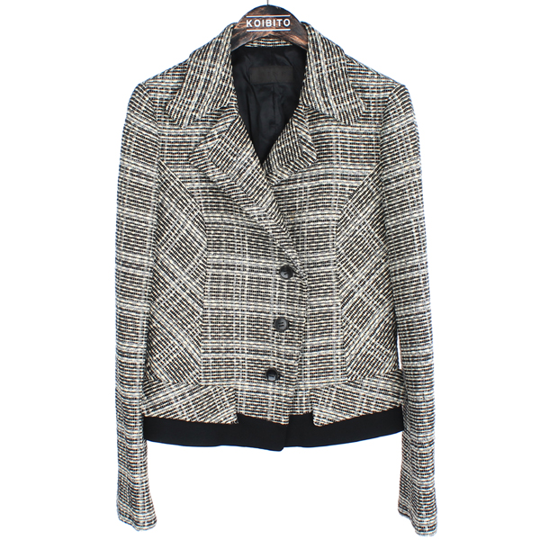 ����  ����