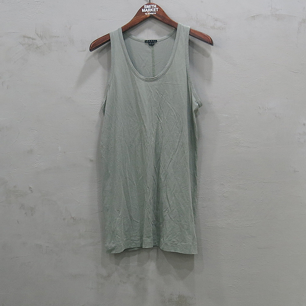 ��  ����