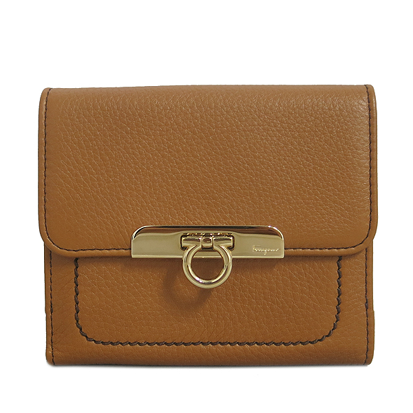 Ferragamo(��󰡸�) 22 B601 ���� ���� ���� ��ġ�� �ΰ� ������ [���빮��] �̹���2 - ���̺��� �߰���ǰ