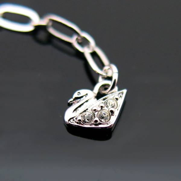 Swarovski(���ͷκ꽺Ű) �� ��� ������ ���� [�λ꼾�Һ���] �̹���3 - ���̺��� �߰���ǰ