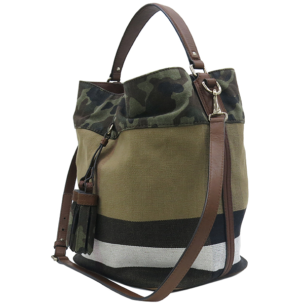 Burberry(������) 39921891 ���ܳ� �Ͽ콺üũ �к긯 ȣ�� 2WAY + ���� �Ŀ�ġ �̹���3 - ���̺��� �߰���ǰ