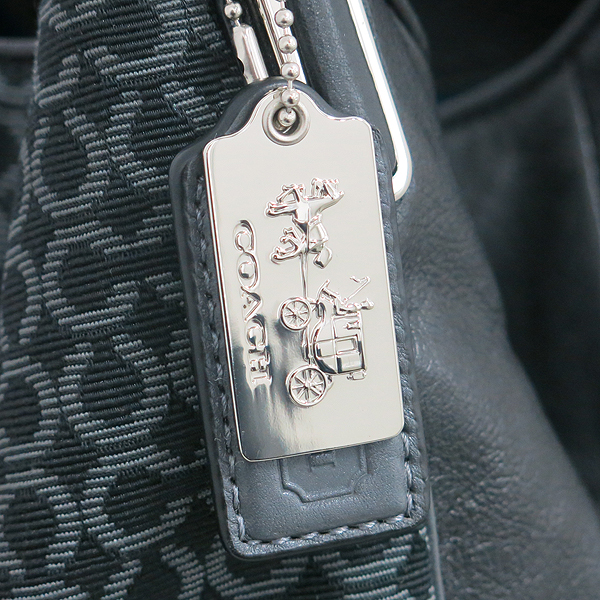 Coach(��ġ) 26281 �޵� �ɾ�Ʈ ���� �Ǻ� ����� [���빮��] �̹���4 - ���̺��� �߰���ǰ