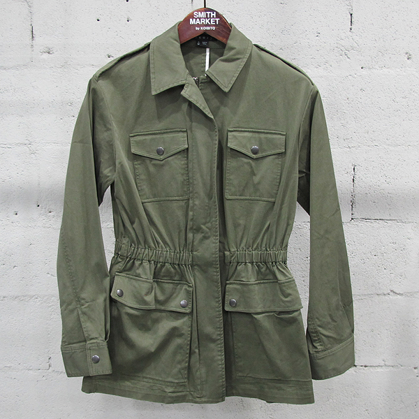 ��  ����