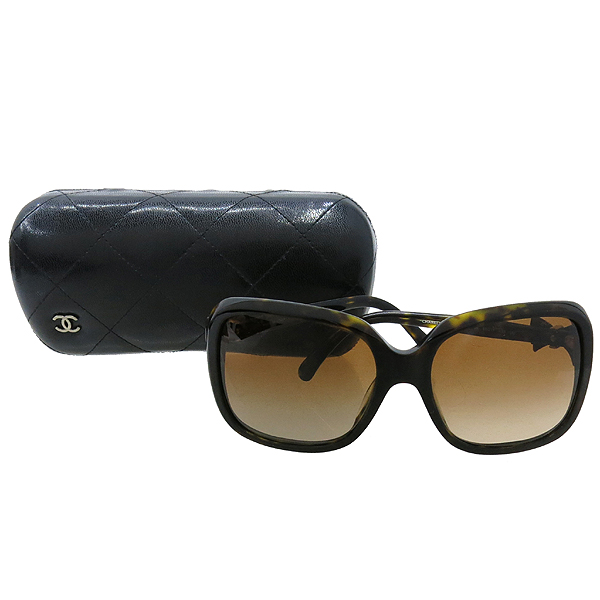 ����  ���۶�