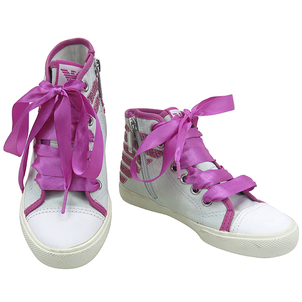 �Ƹ�����  ����