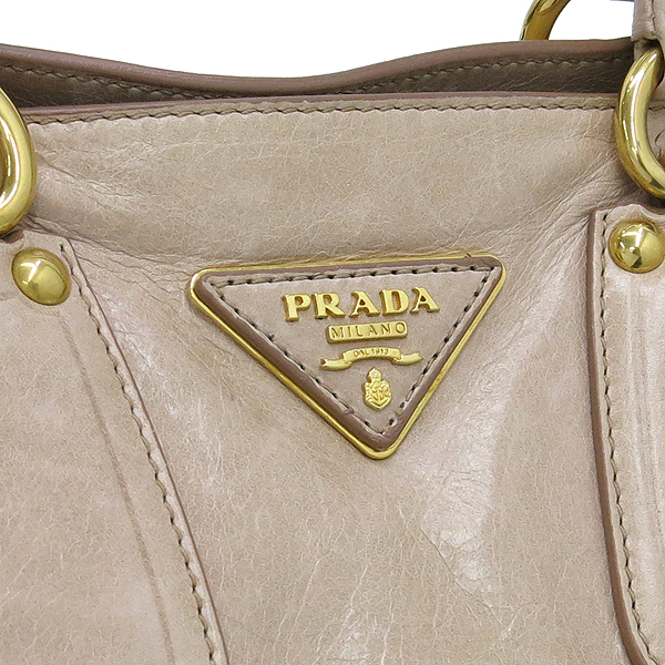 Prada(�����) BN1922 VITELLO SHINE(���ڷ� ����) CIPRIA ���� ��Ʈ�� + ��� ��Ʈ�� �̹���4 - ���̺��� �߰���ǰ