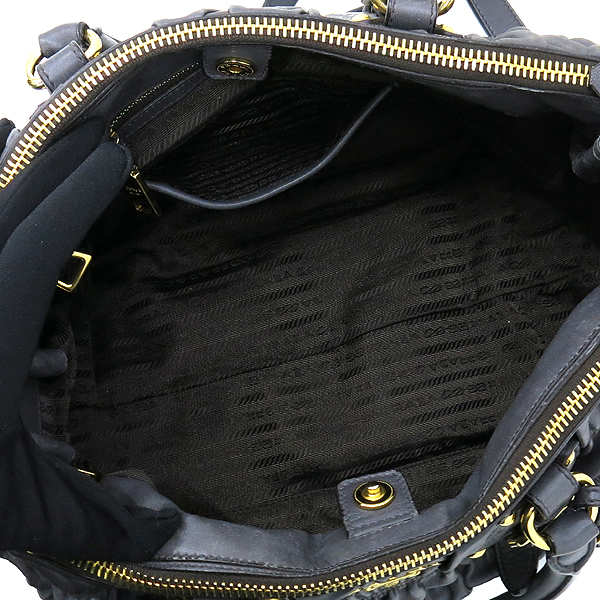 Prada(�����) BN2227 NAPPA GAUFRE(������) ����ΰ� ��Ʈ�� + �����Ʈ�� �̹���7 - ���̺��� �߰���ǰ