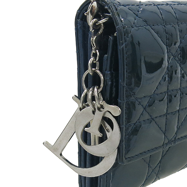 Dior(ũ����î���) VRB43060 ���̺� ���̴�Ʈ ��� ���� ������ + ��Ʈ ü�� �̹���4 - ���̺��� �߰���ǰ