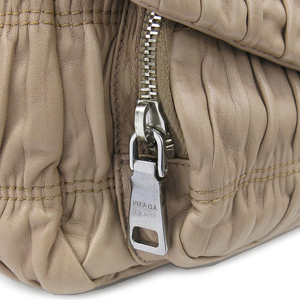 Prada(�����) BR4552 NAPPA GAUFRE ����Ų ������ ������ ����ΰ� ����� ü�� �÷� ����� �̹���4 - ���̺��� �߰���ǰ