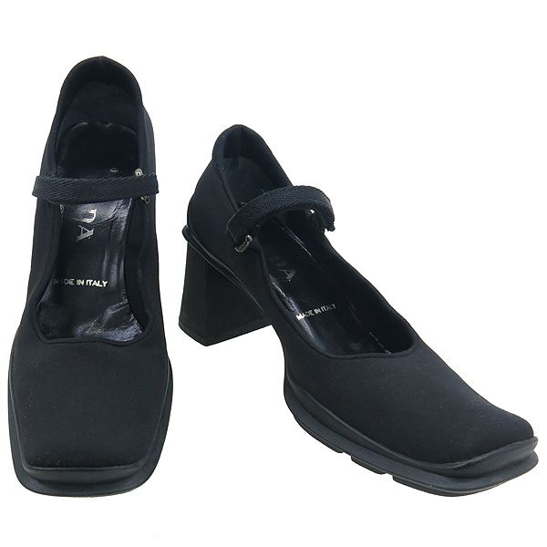 �����  ����