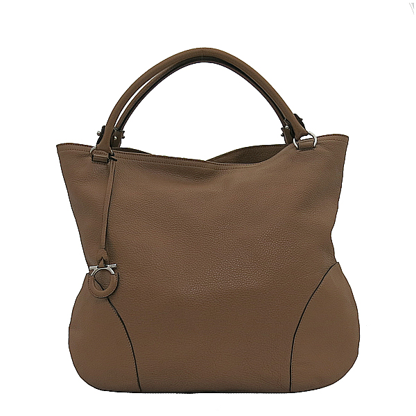 Ferragamo(��󰡸�) 21 D037 ī�᷹�� ��ġ�� �ΰ� ��� ��Ʈ�� [�λ꼾�Һ���] �̹���2 - ���̺��� �߰���ǰ