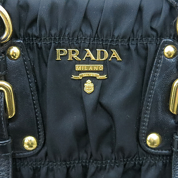 Prada(�����) BN1336 TESSUTO GAUFRE NERO ���� �к긯 ������ ���� ȥ�� ����ΰ� ��Ʈ�� + �����Ʈ�� 2WAY [�λ꼾�Һ���] �̹���4 - ���̺��� �߰���ǰ