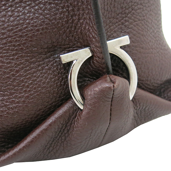 Ferragamo(��󰡸�) 21 D757 ���� ���� �Ĵϻ� ��ġ�� ����ΰ� ȣ�� ����� [�λ꼾�Һ���] �̹���5 - ���̺��� �߰���ǰ