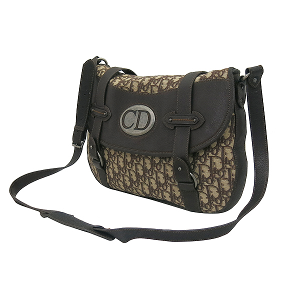 Dior(ũ����î���) �̴ϼ� �ΰ� ��� �к긯 ���� ���� Ʈ���� ũ�ν��� [�λ꼾�Һ���] �̹���3 - ���̺��� �߰���ǰ