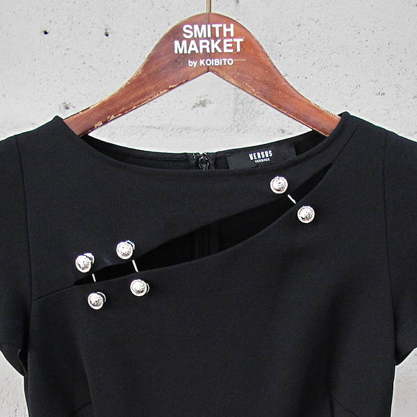 Versace(������ü) VERSUS(��������) ���� ���� ������ ���̾� ���� �ΰ� ���� ���ǽ� [���빮��] �̹���2 - ���̺��� �߰���ǰ