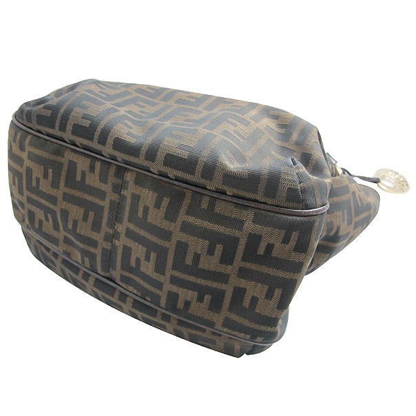 Fendi(���) 8BH156 FF�ΰ� �к긯 ��ī ����� [��õ��] �̹���5 - ���̺��� �߰���ǰ