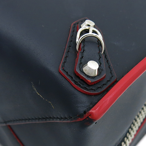 Balenciaga(�߷��þư�) 370926 ���� ���� ���ǿ��� �̴� ��Ʈ�� + ũ�ν� ��Ʈ�� 2WAY �̹���5 - ���̺��� �߰���ǰ