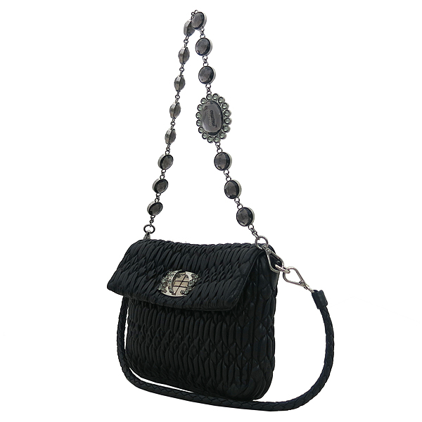 MiuMiu(�̿�̿�) RR1882 NAPPA CRISTAL NERO ����Ų ���� ���� ũ����Ż��� ���� ��Ʈ�� ũ�ν���[�������] [�λ꼾�Һ���] �̹���3 - ���̺��� �߰���ǰ