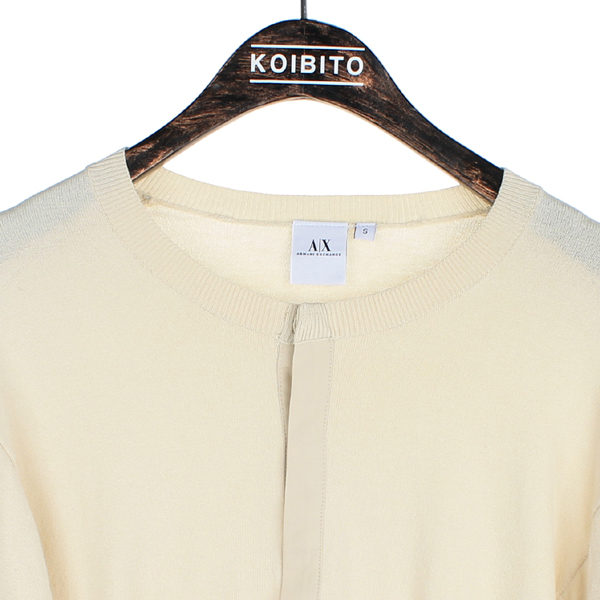 Armani(�Ƹ�����) �ͽ�ü���� ������ �÷� ��ư Ƽ���� �̹���2 - ���̺��� �߰���ǰ