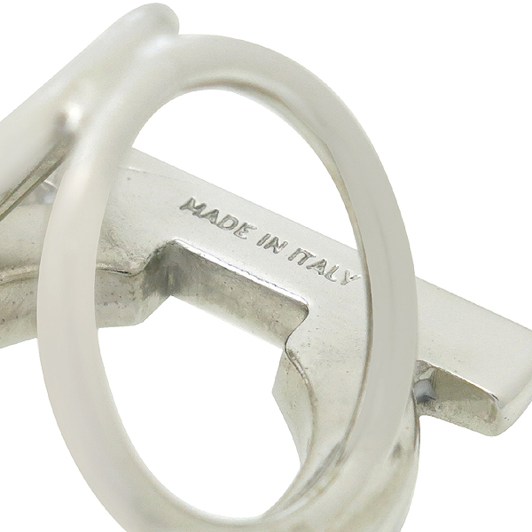 Ferragamo(��󰡸�) ���� ��ġ�� ��ī���� �̹���3 - ���̺��� �߰���ǰ