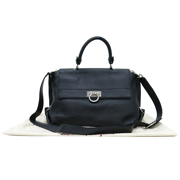 ��󰡸� ��ġ�� ���Ǿƹ� 