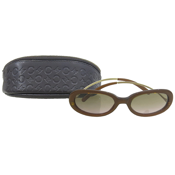 ������  ���۶�