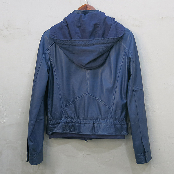 Emporio Armani(�������� �Ƹ�����) ����Ų ���� �ĵ� ���� ���� [�λ꼾�Һ���] �̹���3 - ���̺��� �߰���ǰ