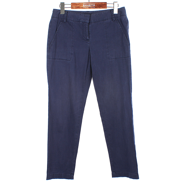 ��  ����