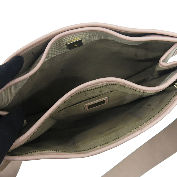 Fendi(���) 8BT084 ���� �ΰ� ������ ũ�ν��� [��������] �̹���5 - ���̺��� �߰���ǰ