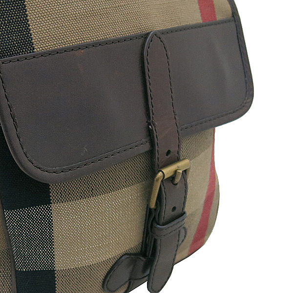 Burberry(������) �Ͽ콺üũ �к긯 ��ũ����� ȥ�� ��Ʈ��� ũ�ν��� [�λ꼾�Һ���] �̹���3 - ���̺��� �߰���ǰ