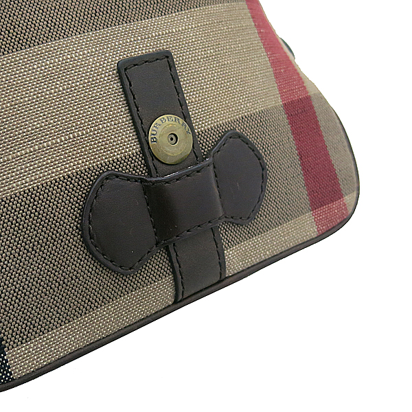 Burberry(������) �Ͽ콺üũ �к긯 ��ũ����� ȥ�� ��Ʈ��� ũ�ν��� [�λ꼾�Һ���] �̹���4 - ���̺��� �߰���ǰ