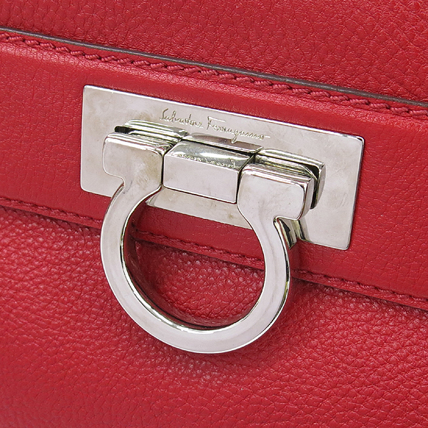 Ferragamo(��󰡸�) 21 A896 ���� �÷� ���� ���Ǿ� 2WAY �̹���4 - ���̺��� �߰���ǰ