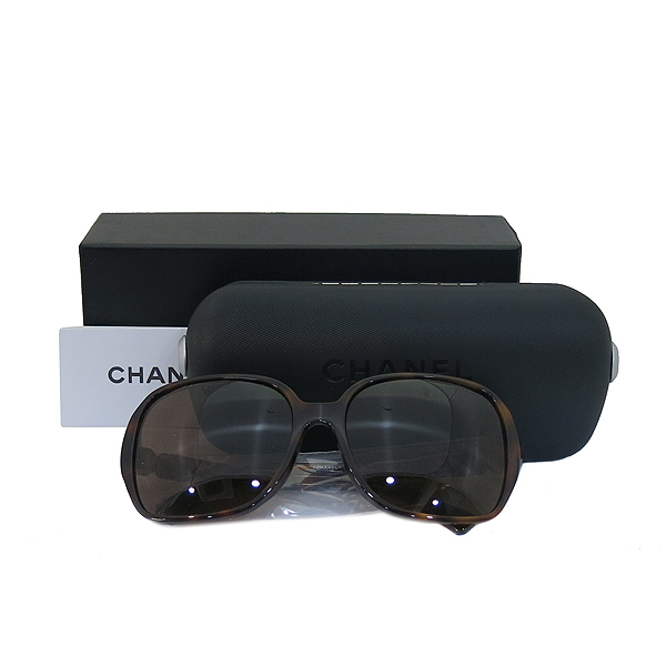 ����  ���۶�