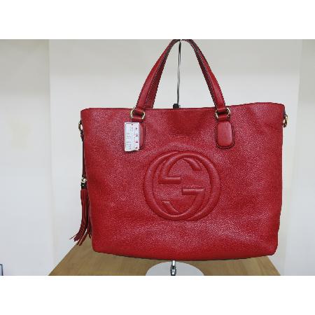 ����  �����