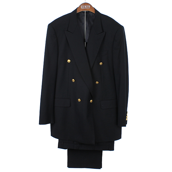 �����  ����