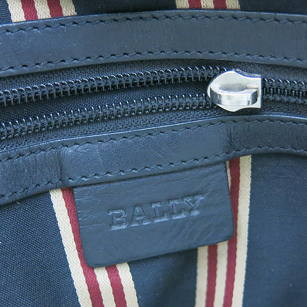 Bally(�߸�) TREGO �������� �Ｑ��Ƽġ ������ ���� ��Ʈ�� + �����Ʈ�� 2WAY [�λ꼾�Һ���] �̹���5 - ���̺��� �߰���ǰ