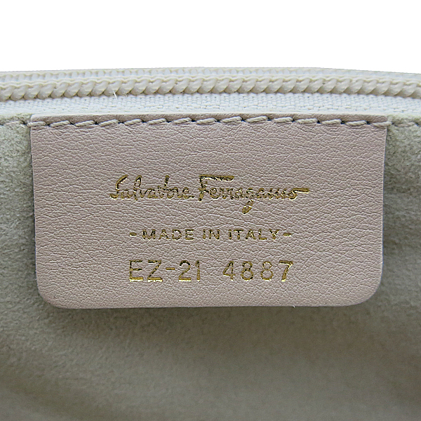 Ferragamo(��󰡸�) 21 4887 ����Ʈ������ ���� �����̵� ȥ�� ��ġ�� ����ΰ� �� ��� �̴� ����� [�λ꼾�Һ���] �̹���5 - ���̺��� �߰���ǰ