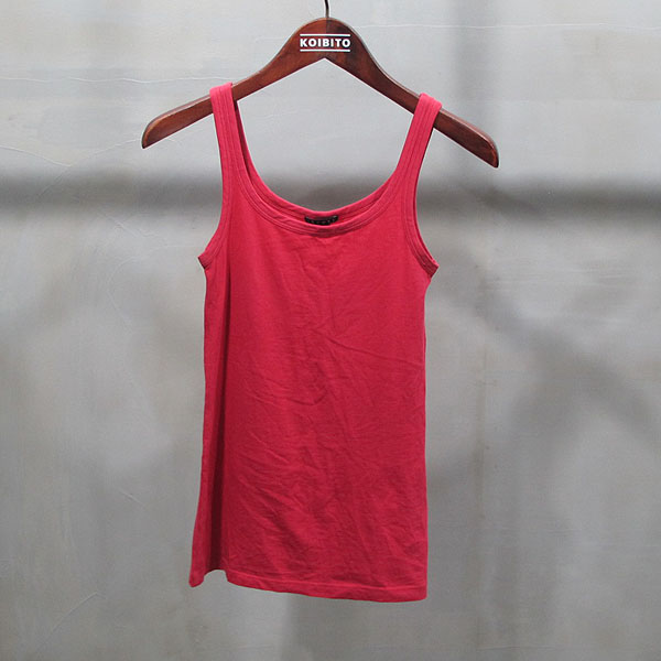 ��  ����