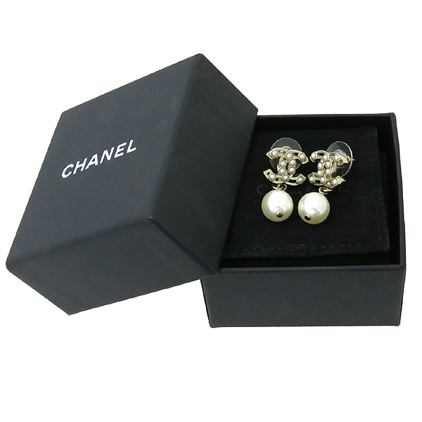 ����  �Ͱ���