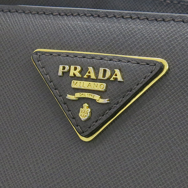 Prada(�����) BN1874 �׷��� ���ǾƳ� ���� ��Ʈ�� + ��� ��Ʈ�� �̹���4 - ���̺��� �߰���ǰ