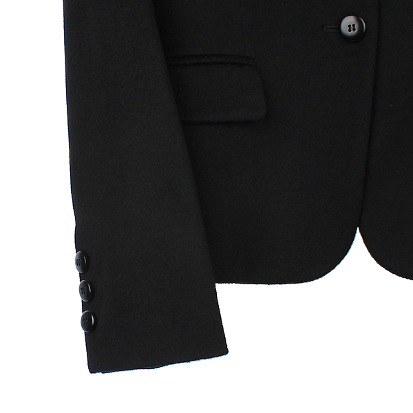 Armani(�Ƹ�����) �÷������� 100% �� ���� �÷� 3��ư ������ ���� �̹���3 - ���̺��� �߰���ǰ