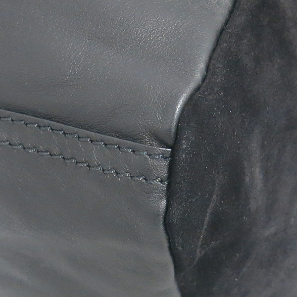 GIVENCHY(�����) BB05250460 ���� ���� ũ��Ŀ���� ���� �ǵ��� M ������ 2WAY [���빮��] �̹���5 - ���̺��� �߰���ǰ