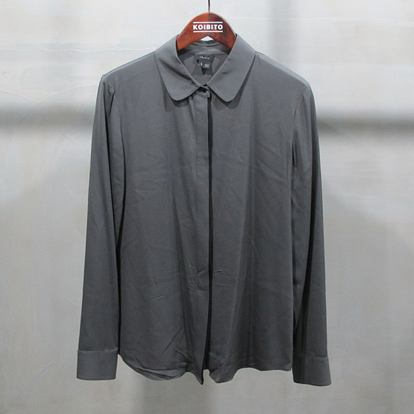 ��  ����