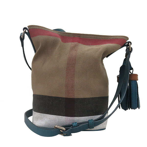 Burberry(������) 3982935 �̴ϻ����� �Ͽ콺üũ �к긯 ȣ�� 2WAY + ���� �Ŀ�ġ [�λ꼾�Һ���] �̹���2 - ���̺��� �߰���ǰ