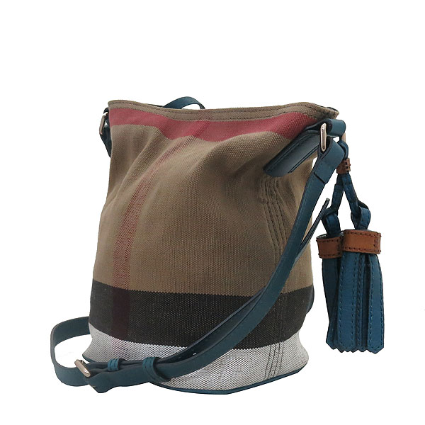 Burberry(������) 3982935 �̴ϻ����� �Ͽ콺üũ �к긯 ȣ�� 2WAY + ���� �Ŀ�ġ [�λ꼾�Һ���] �̹���3 - ���̺��� �߰���ǰ