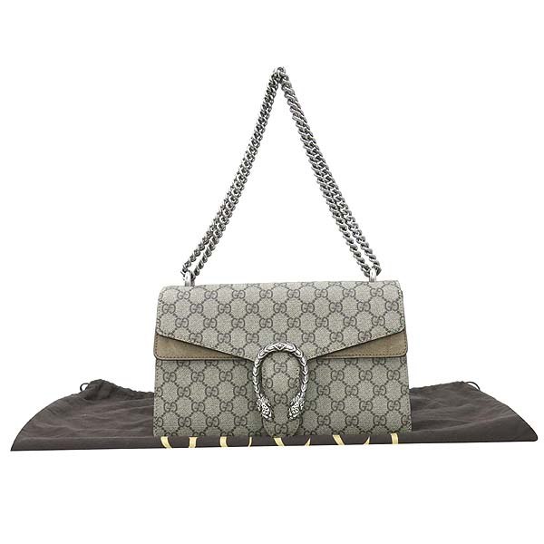 ����  �����