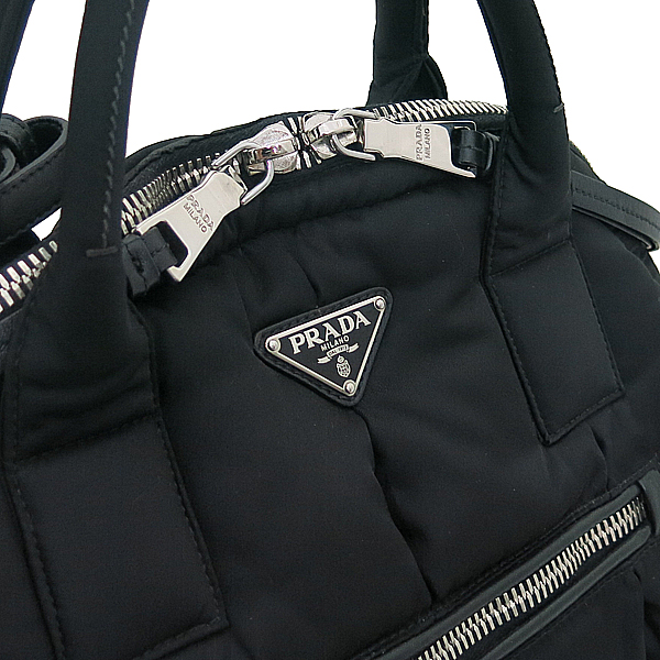 Prada(�����) BL0881 �ﰢ �ΰ� ��� TESSUTO BOMBER ���� �к긯 �е� ��Ʈ�� + ��� ��Ʈ�� 2WAY [�λ꼾�Һ���] �̹���4 - ���̺��� �߰���ǰ